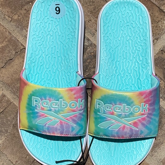 Reebok Shoes - New Reebok slides! (Mislabeled size)